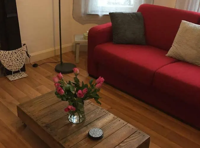 Chez Natha Apartment *